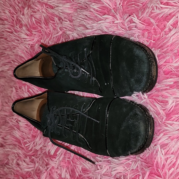 Dress shoes - Picture 4 of 9